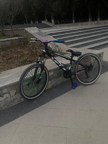 Salam . İdeal Saft satılır . 24 lük downhill Alüminium rama. Drop və