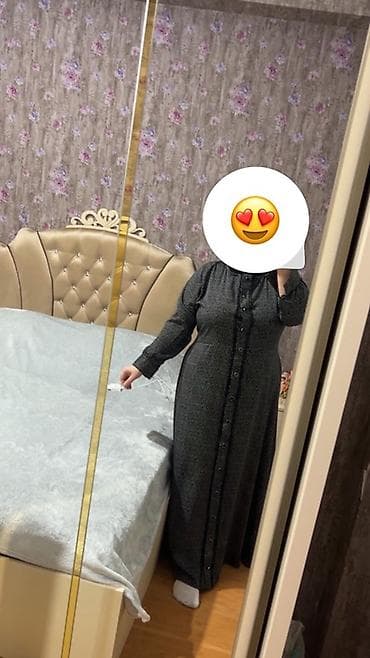 Qadın uzun paltar/abaya - Rəng: tünd boz-qara tonlarda - Dizayn: ön