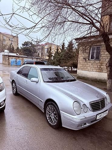 124 kupe mercedes: Mercedes-Benz E-Class: 2 l | 1999 il Sedan — 3