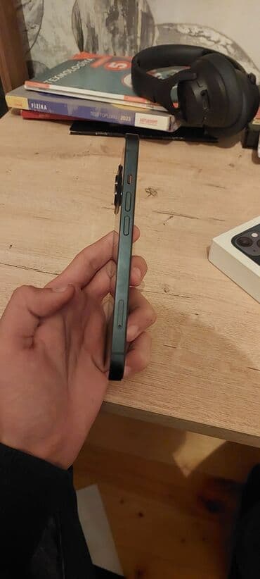 redmi 15 c: IPhone 13, 128 GB, Qara, Face ID — 5