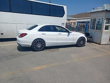 turbo az c class: Mercedes-Benz C-Class: 2 l | 2018 il Sedan — 4