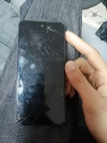 Apple iPhone: Məhsul: Smartfon ekran deyisilmelidi 35.40 azn edir tanis olan ucuczda — 1