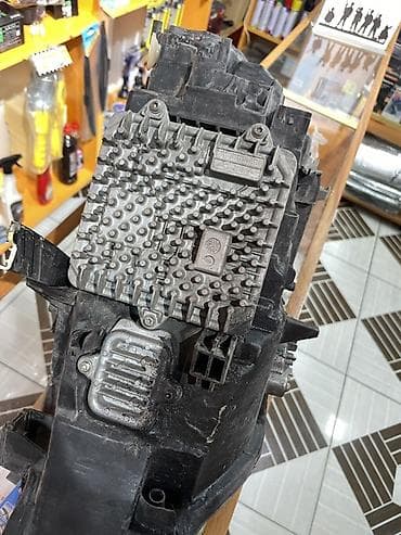 bmw e36 satilir: Sağ, Yaxın və uzaq vuran işıqlar BMW, 2016 il, Orijinal, ABŞ, İşlənmiş — 4