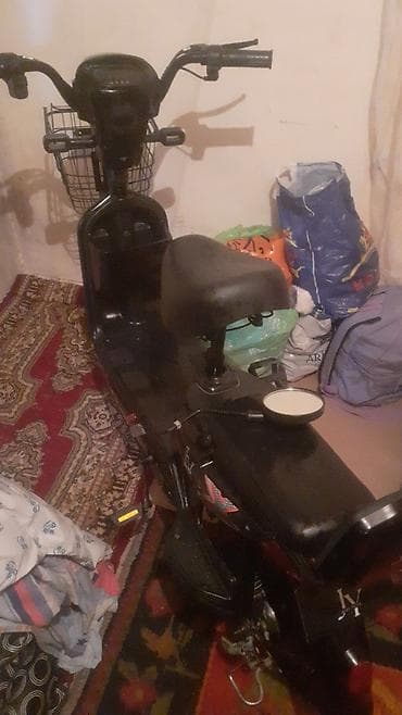 elektrik velo: Elektrik moped/skuteri – şəhər içi rah hərəkət üçün Xüsusiyyətlər: - — 2