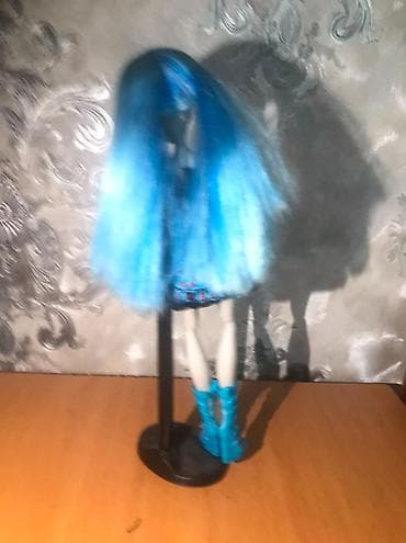 oyuncaqlar alemi: Monster High tərzində moda kuklası və dayağı - Uzun açıq-mavi saçlı — 3