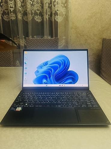 Satılır ASUS ZenBook 13 OLED UX325EA. Laptop şəxsi istifadə üçün