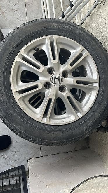 masin soyuducusu: İşlənmiş Disk təkər Honda 225 / 65 / R 17, 5 Boltlu — 1