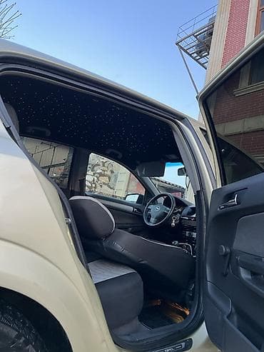 hyundai accent 1996: Opel Astra: 1.4 l | 2004 il 307000 km Hetçbek — 2