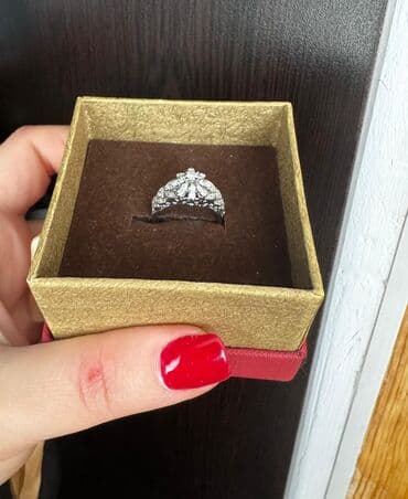 цена 1 карата бриллианта в баку: Toy, Üzük, Ağ qızıl, 750 Əyar, Brilyant, 2.01-2.50 Karat — 1