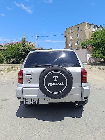 traktor belarus 1221: Toyota RAV4: 2 l | 2003 il Universal — 3