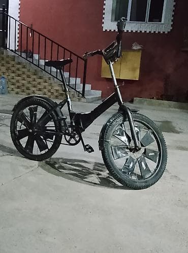 2 teker velosiped: Ideal vəziyyətdə velo.şok qiymət tələsin.👍🏻🤝🏾 — 2