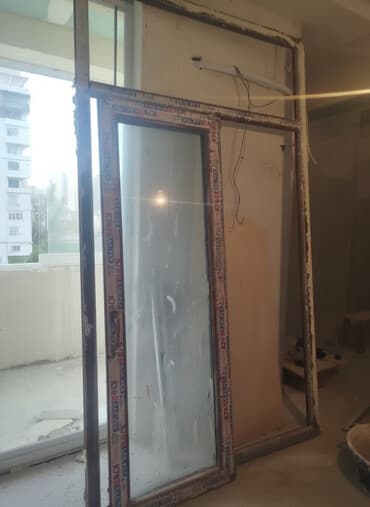 plastik pencere 2ci el: Tecili satilir her birnseyi ustunde islek vezyetde usden cixma ciftli — 1