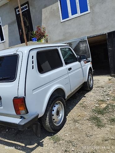 VAZ (LADA) 4x4 Niva: 1.7 l | 2015 il 85000 km Ofrouder/SUV lalafo.az -da VAZ (LADA) 4x4 Niva: 1.7 l | 2015 il 85000 km Ofrouder/SUV
