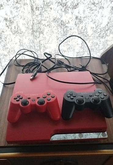 Sony PlayStation 3 (Slim) – qırmızı korpus Komplekt: - PS3 Slim