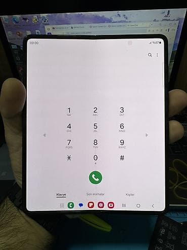 açılıb bağlanan telefon: Samsung Galaxy Z Fold 3, rəng - Qara — 5