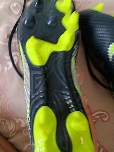 Uşaq futbol butsası – qazon üçün - Model: “Mercurial” üslubunda, yan — 4