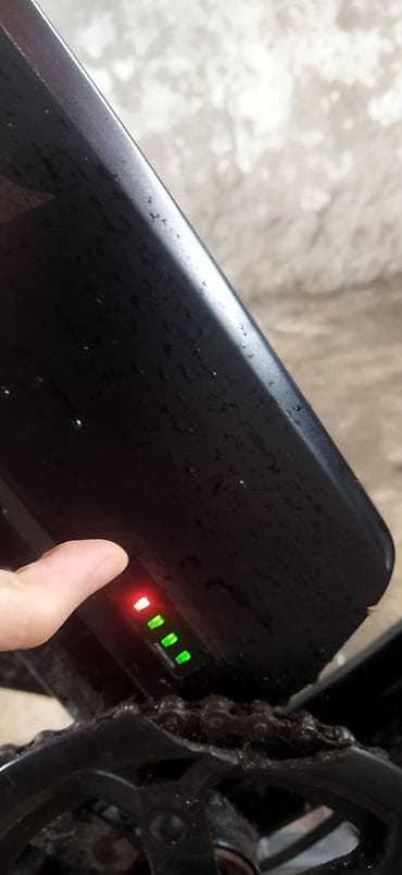 velosepedler: Hurley elektrikli velosiped - Maksimal sürət: 32 km/saat - Bir şarjla — 4