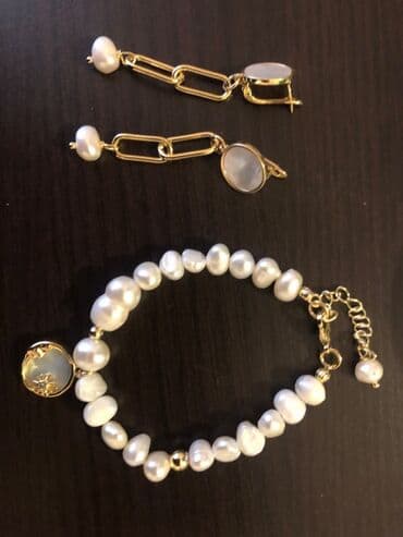 islenmis qizil sirqalar: El isi dest sirga qolbaq — 1