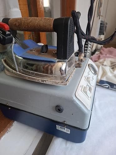 Elektronika: Silter Super Mini 2002 Professional buxarlı ütü satılır. 2 litr su — 2
