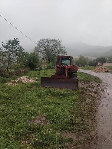opel astra opel astra: Tırtıllı buldozer – ön bıçaqlı - Tırtıllı yürüş hissəsi sayəsində — 2