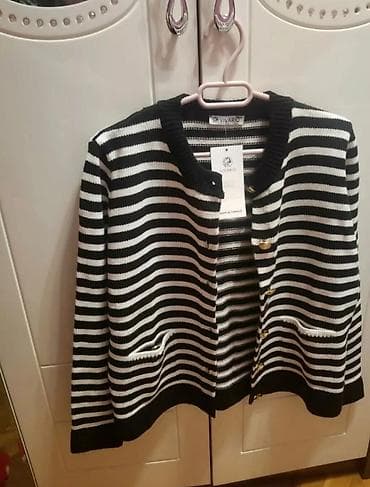 Jaket, standart ölçü, S, M, L ölçülərə uygundur. yenidir