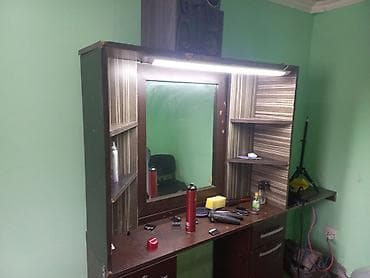 anbaras mebel: İşlənmiş, Saş kəsimi üçün masa, Güzgülü — 3