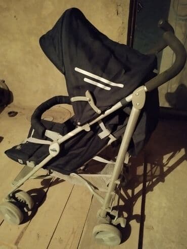 yagis ucun plas: Klassik gəzinti arabası, İşlənmiş, Cins: Oğlan, Ünvandan götürmə — 1