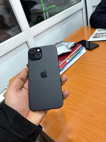 telfolar: IPhone 15, 128 GB, Qara, Face ID — 1
