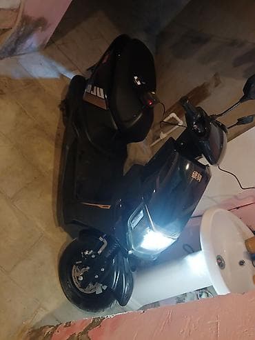 Elektrik skuter – LVJU brendi - Güclü ön LED faralar və fərqli arxa