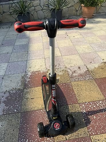 oyuncaq ilan: Uşaq nəqliyyatı dəsti 1) Ayaqla idarə olunan minik maşını (ride-on) - — 2