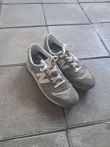 dikdaban ayaqqabi: On Running kişi idman ayaqqabısı hamisi 130 manat - Brend/model: On — 8