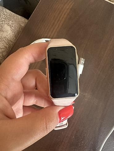 smart saat: Huawei Band 6 (Model: FRA-B19) – ağıllı qolbaq/smart saat — 1