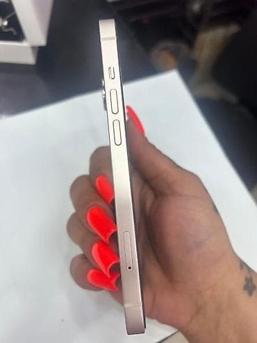 iphone 20: IPhone 13 — 6