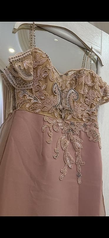muncuq: S/XS ölçü, Elatus moda evində Tarık ediz parçası ilə tikilib, arxa — 2