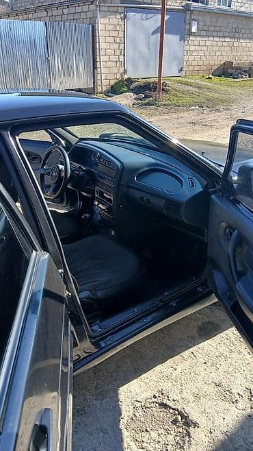 opel astra j: Mator karopka idyal vezyetde tekce kasmetika ehtiyaci var 4 arginal — 10