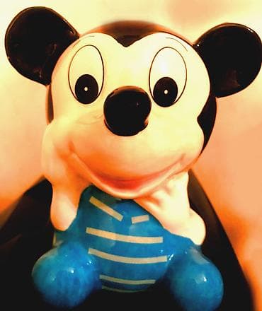 Продаю копилку-мышка, совершенно новая имеется коробка. Большая — 1