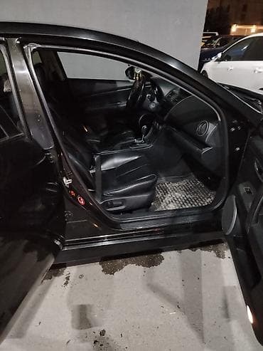 mazda 3: Mazda 6: 0.2 l | 2009 il Sedan — 8