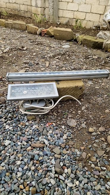 Təmir və tikinti: Işiqlar uzunlardan 9 eded var işiq enili balacadan 2 eded var enli — 1
