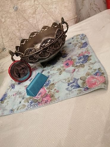 qedim samavar: Antik üslubda dekorativ metal qab - Material: tökmə metal (gümüşü — 2