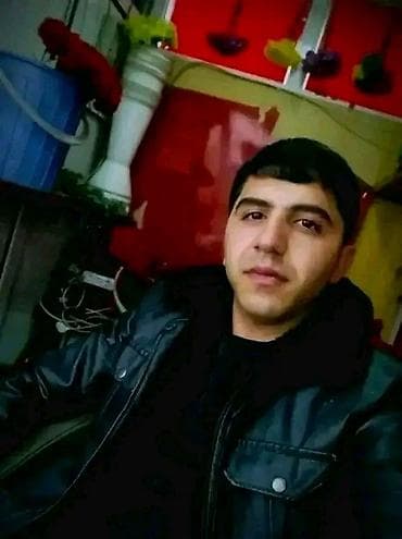 yük boşaltma işi: Salam axşam saat 7 den sonra ne işi olsa işliyerem — 1