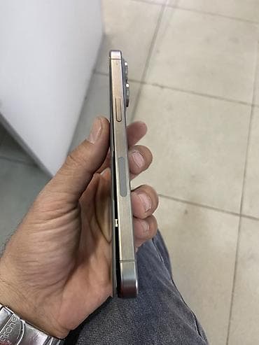 işdenmiş telfonlar: IPhone 15 Pro Max, 512 GB, Gümüşü, Face ID — 2