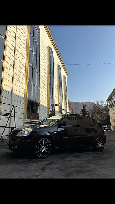 kia rio 2009: Kia Rio: 1.5 l | 2009 il Hetçbek — 5
