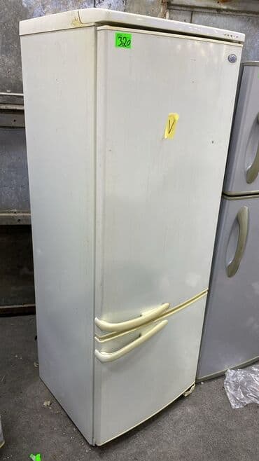 Iki qapılı məişət soyuducusu - Rəng: ağ - Üst hissədə soyuducu bölmə lalafo.az -da Iki qapılı məişət soyuducusu - Rəng: ağ - Üst hissədə soyuducu bölmə