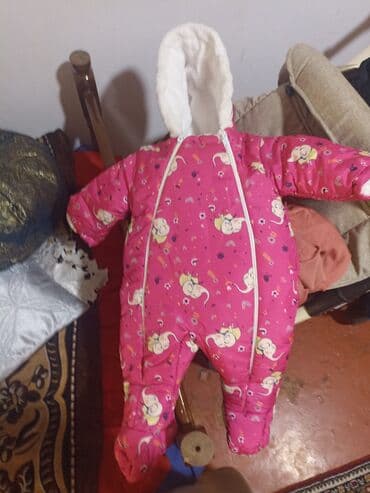 təzə doğulmuşlar üçün transformer qış kombenzonları: 6-7 aya qədər körpə üçün uşaq body kurtkasi satılır. Yepyenidir — 1
