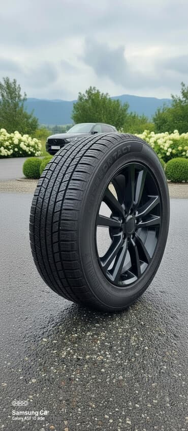 245 70 16: İşlənmiş Şin Continental 295 / 40 / R 21 — 7