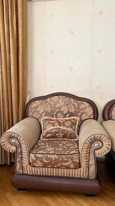 İşlənmiş, Klassik divan, Divan, Açılmayan