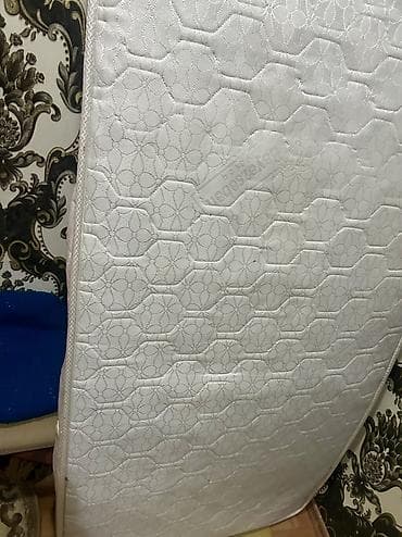 Şamdanlar: Böyüklər üçün İşlənmiş Döşək, Ödənişli çatdırılma — 7