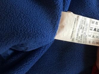 benneton: Benneton ветровка. На мальчика 11-13 лет размер 3XL. В идеальном — 3