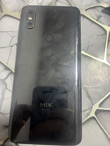 mi 17: Xiaomi Mi3, rəng - Qara, 
 Barmaq izi — 2
