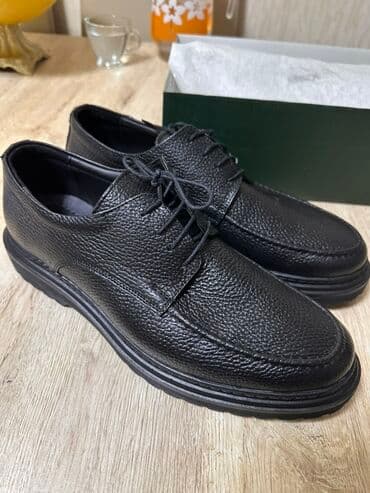 Türkiyədən sifariş olunub təmiz dəridir yumşaq rahat ayaqqabıdır. Ölçü lalafo.az -da Türkiyədən sifariş olunub təmiz dəridir yumşaq rahat ayaqqabıdır. Ölçü